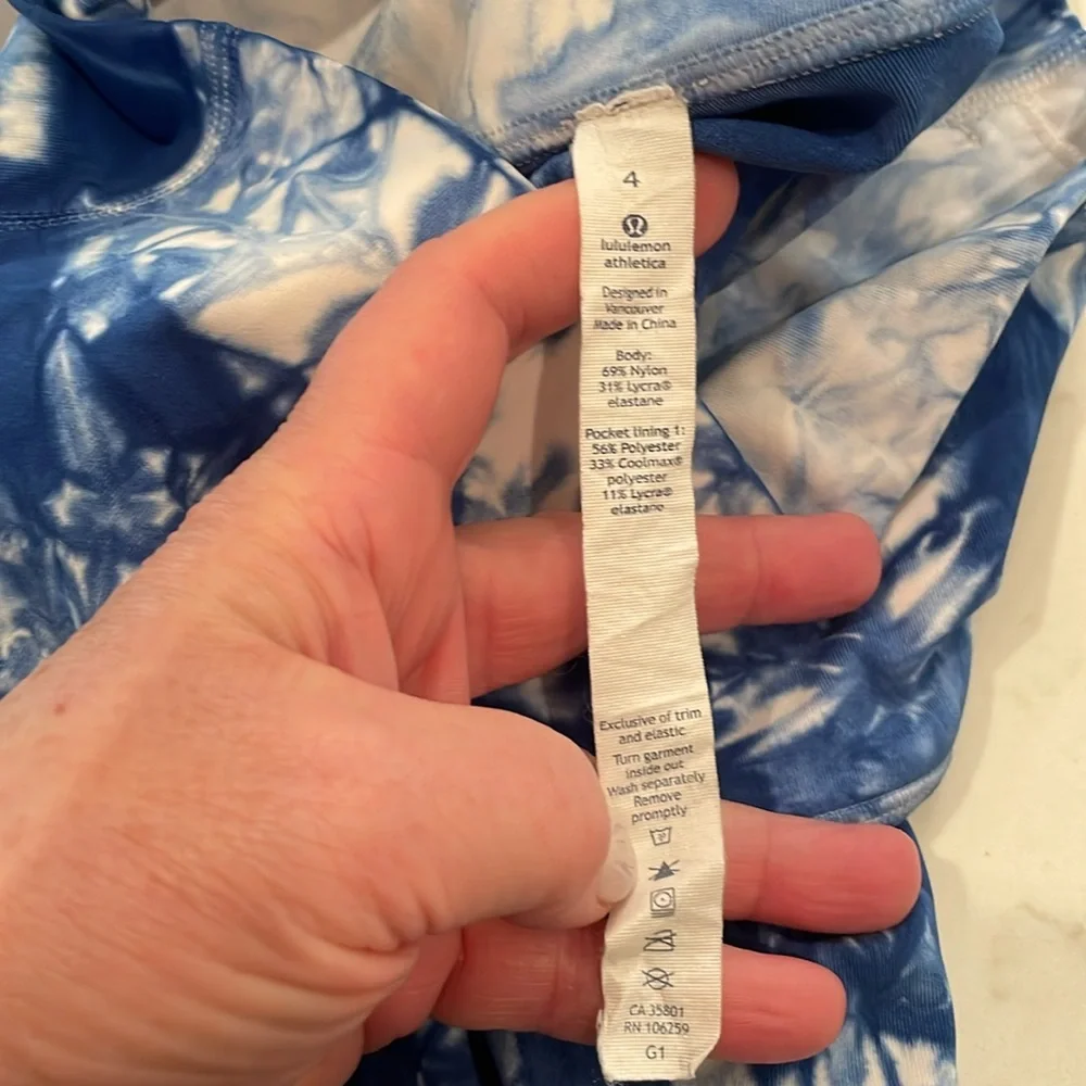 Lululemon Wunder Under leggings in Shibori print sz 4 - Picture 6 of 8